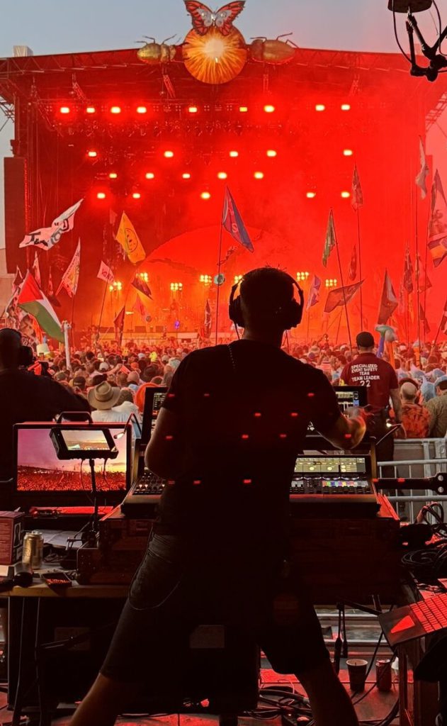 A STRIKE V beragyogja a Glastonbury fesztivált a The Prodigy fellépésével - CHROMASOUND.hu