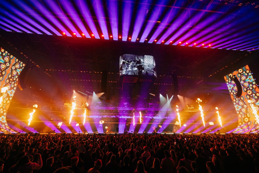 Világszínvonalú látvány az MVM Dome-ban és a Szigeten – Bővült a Light Positive Kft. Chauvet Professional flottája - CHROMASOUND.hu
