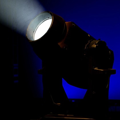 Megérkezett a Vari-Lite legújabb kültéri nagyágyúja: A kompakt VL3200 LT Profile IP - CHROMASOUND.hu